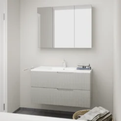 Linie Ribbo badkamermeubel met Vano wastafel en spiegelkast