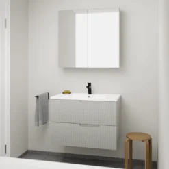 Linie Ribbo badkamermeubel met Vano wastafel en spiegelkast